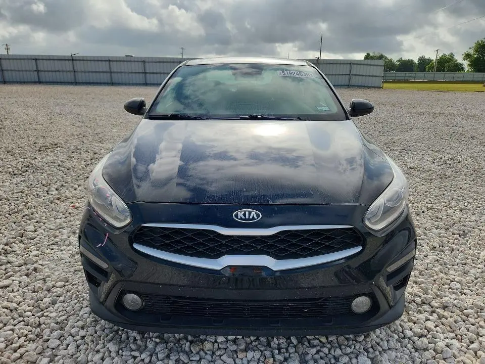 2021 KIA FORTE FE  