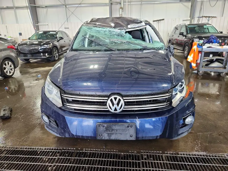 2014 VOLKSWAGEN TIGUAN S  