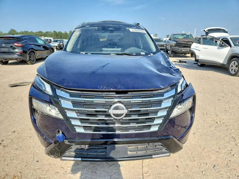 2024 NISSAN ROGUE PLATINUM  