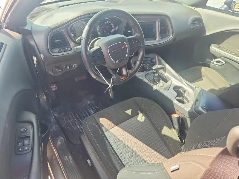 2023 DODGE CHALLENGER SXT  