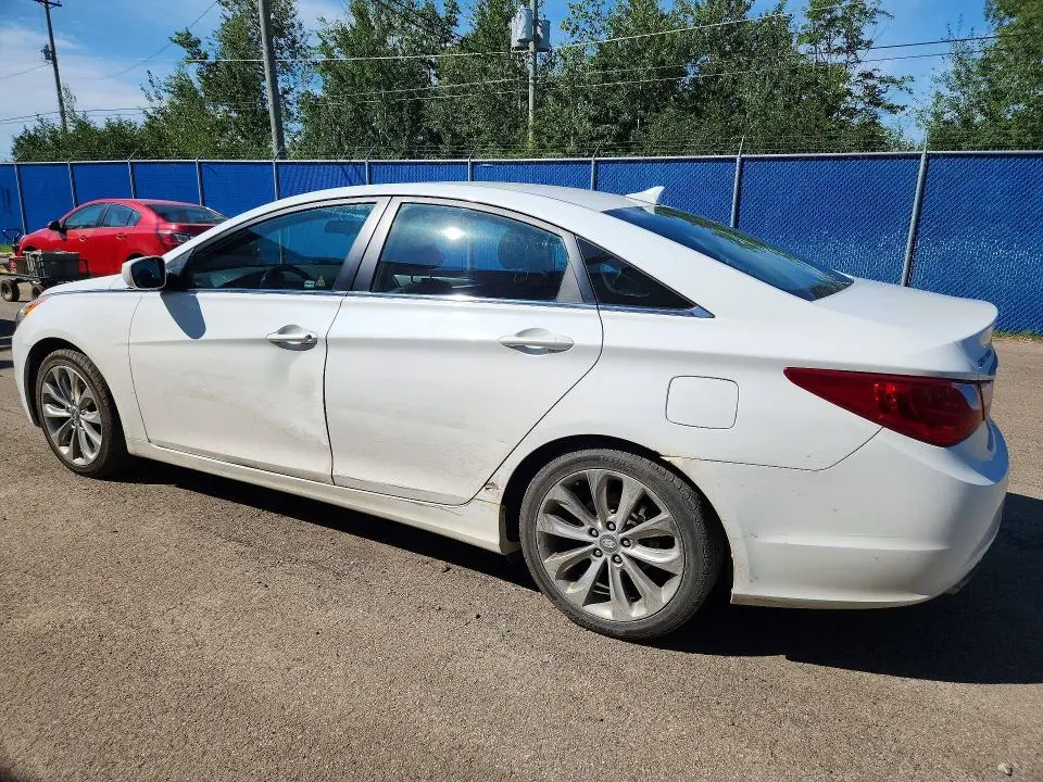 2013 HYUNDAI SONATA SE  