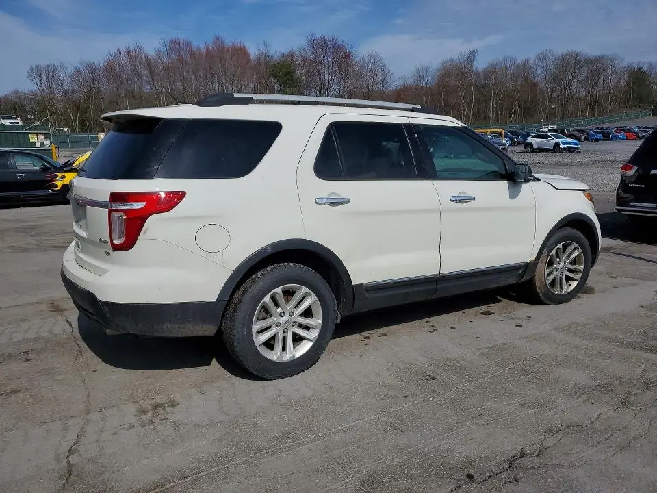 2012 FORD EXPLORER XLT  