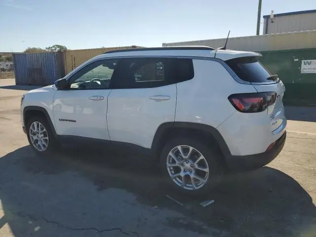 2023 JEEP COMPASS LATITUDE LUX  