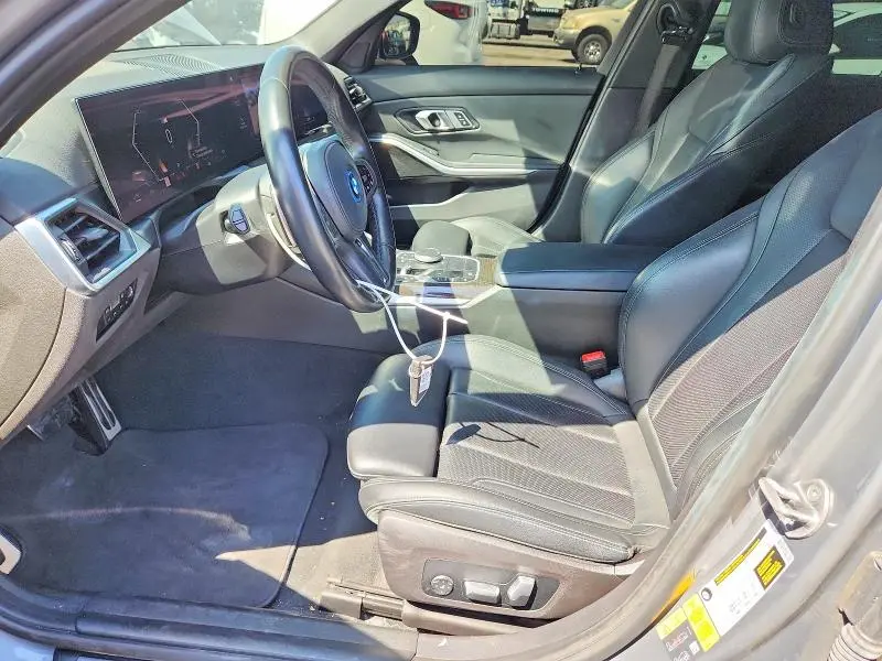 2023 BMW 330E   