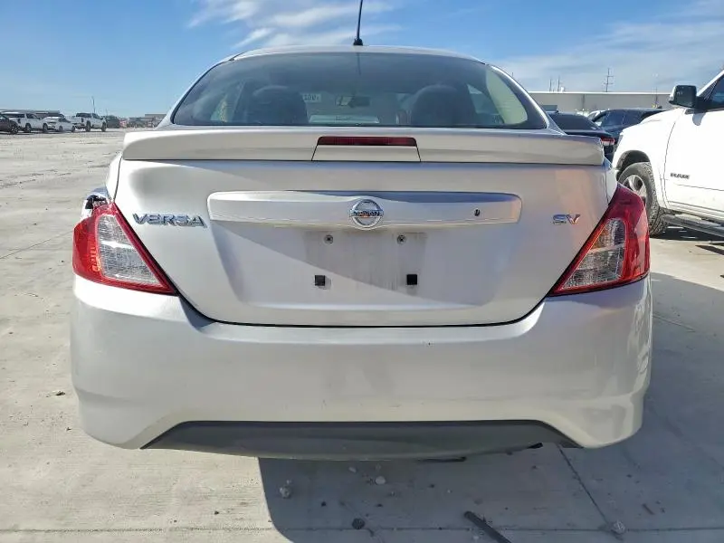 2017 NISSAN VERSA 1.6 SV  