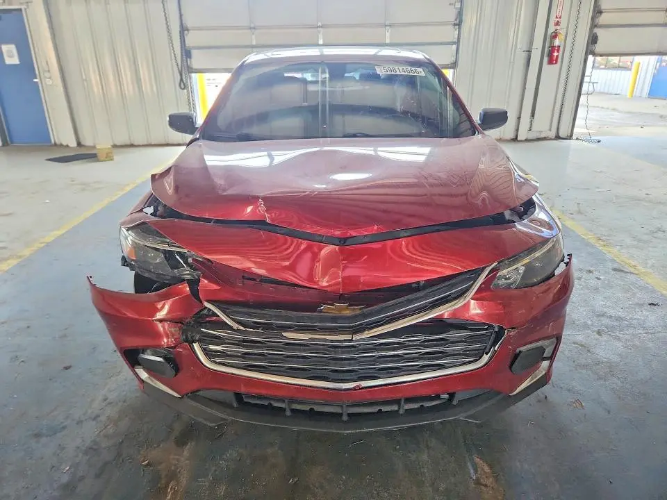 2017 CHEVROLET MALIBU LT  