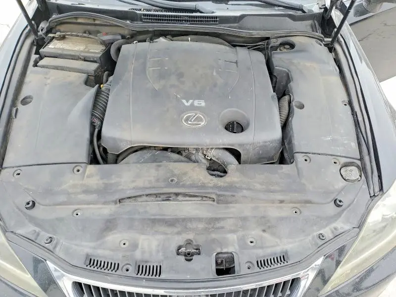 2011 LEXUS IS 250  