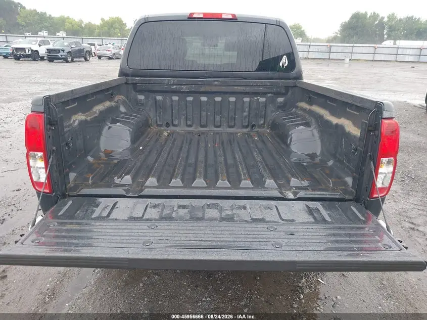2011 NISSAN FRONTIER SV