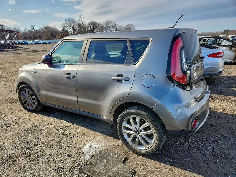 2019 KIA SOUL +  