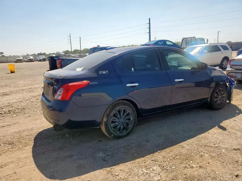 2012 NISSAN VERSA S  
