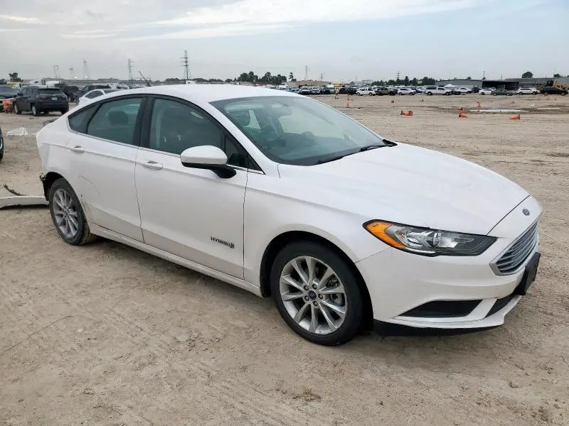 2017 FORD FUSION SE HYBRID  