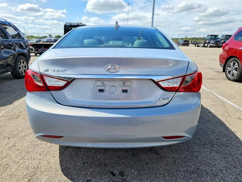 2011 HYUNDAI SONATA LIMITED  