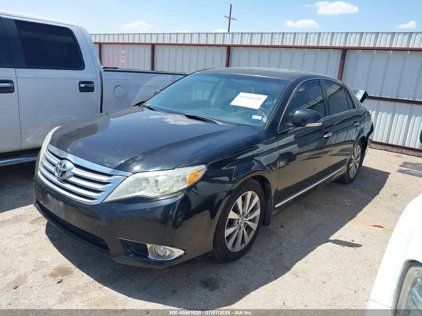 2011 TOYOTA AVALON LIMITED