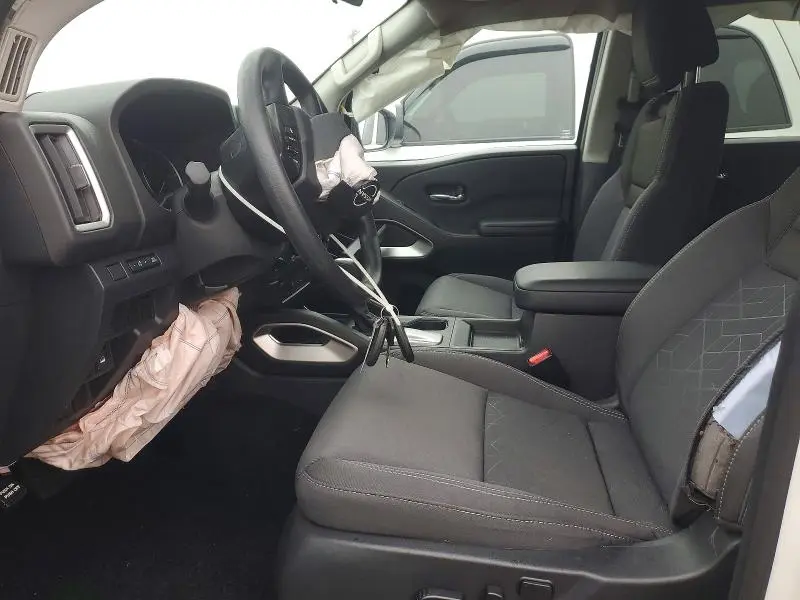 2025 NISSAN FRONTIER S  