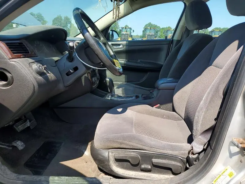 2011 CHEVROLET IMPALA LT  