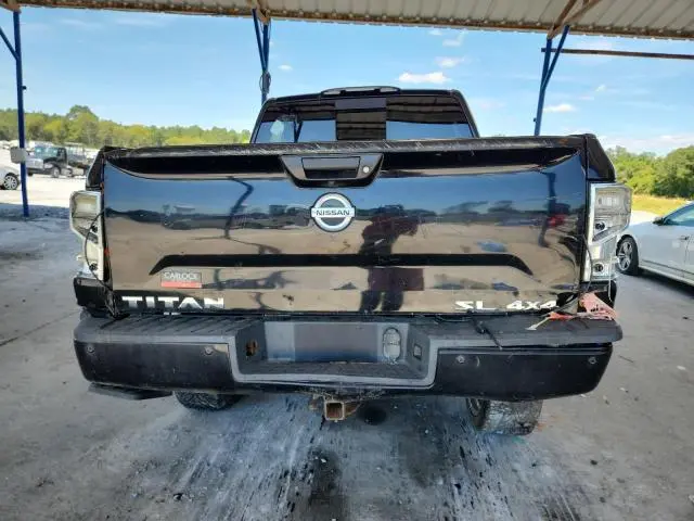 2017 NISSAN TITAN SV
