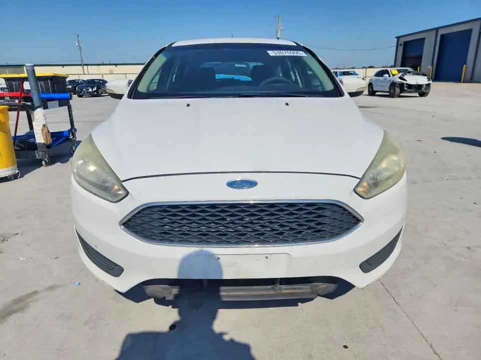 2016 FORD FOCUS SE  