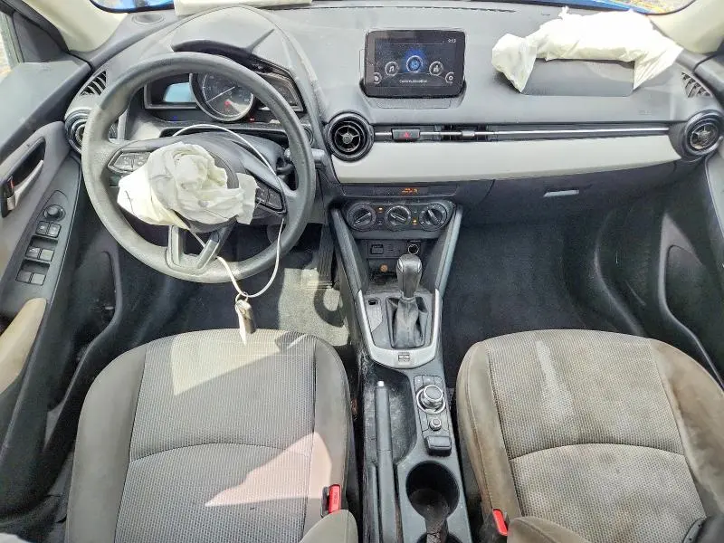 2019 TOYOTA YARIS L  