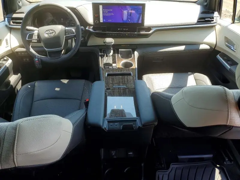 2025 TOYOTA SIENNA LIMITED 7-PASSENGER  