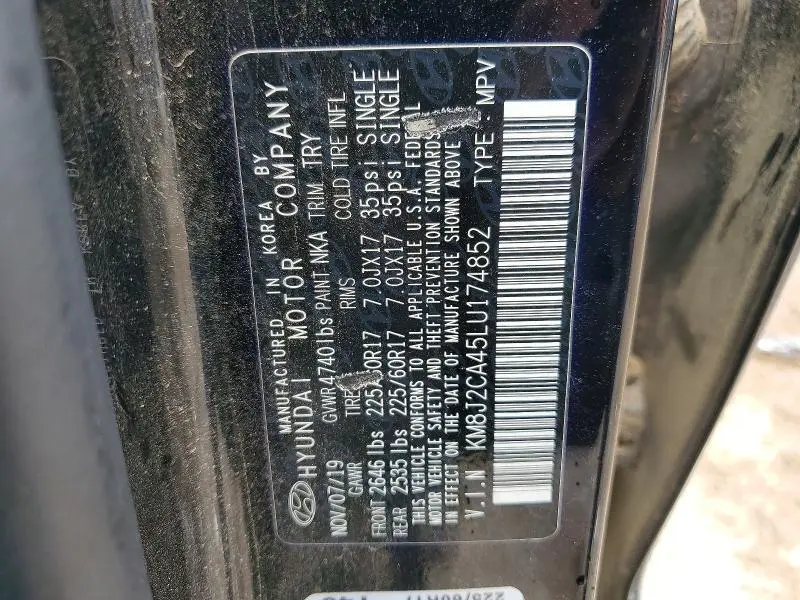 2020 HYUNDAI TUCSON SE  