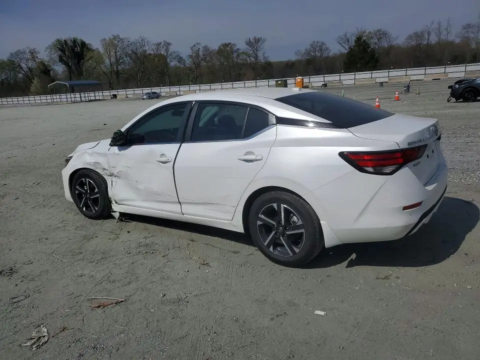 2024 NISSAN SENTRA SV  