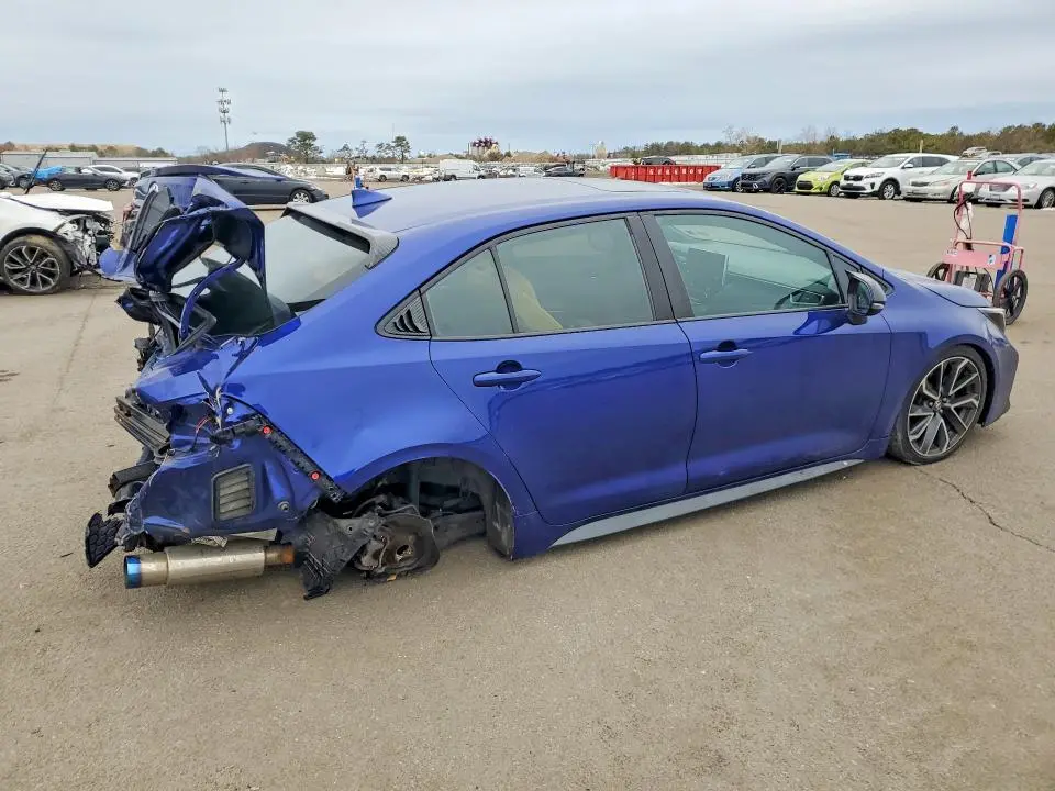 2020 TOYOTA COROLLA SE  