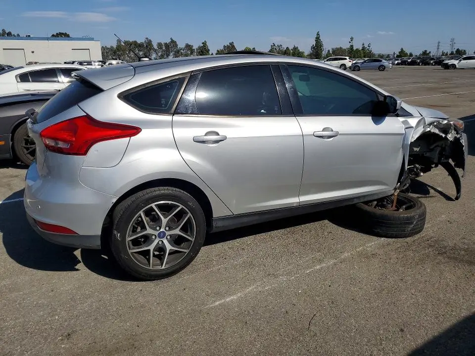 2017 FORD FOCUS SEL  