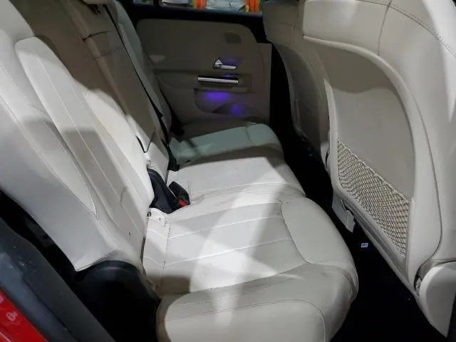 2021 MERCEDES-BENZ GLA 250 4MATIC  