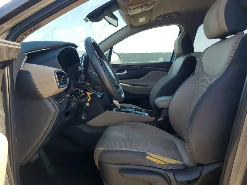 2019 HYUNDAI SANTA FE SE  