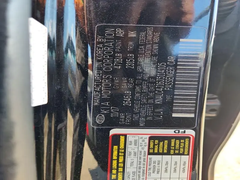 2018 KIA CADENZA PREMIUM  