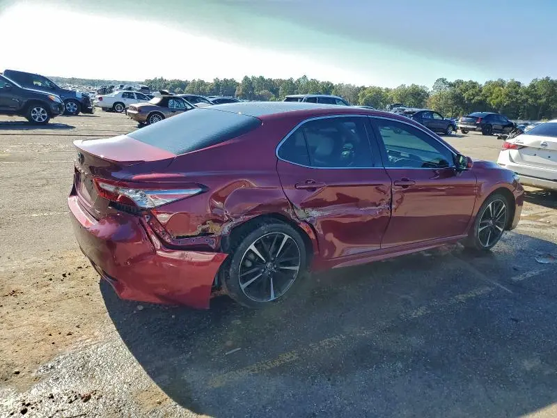 2018 TOYOTA CAMRY XSE  