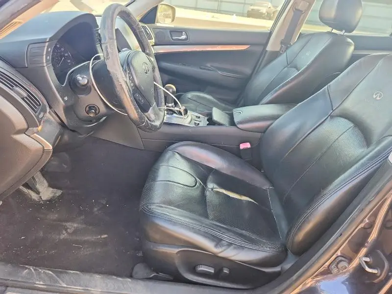 2010 INFINITI G37   