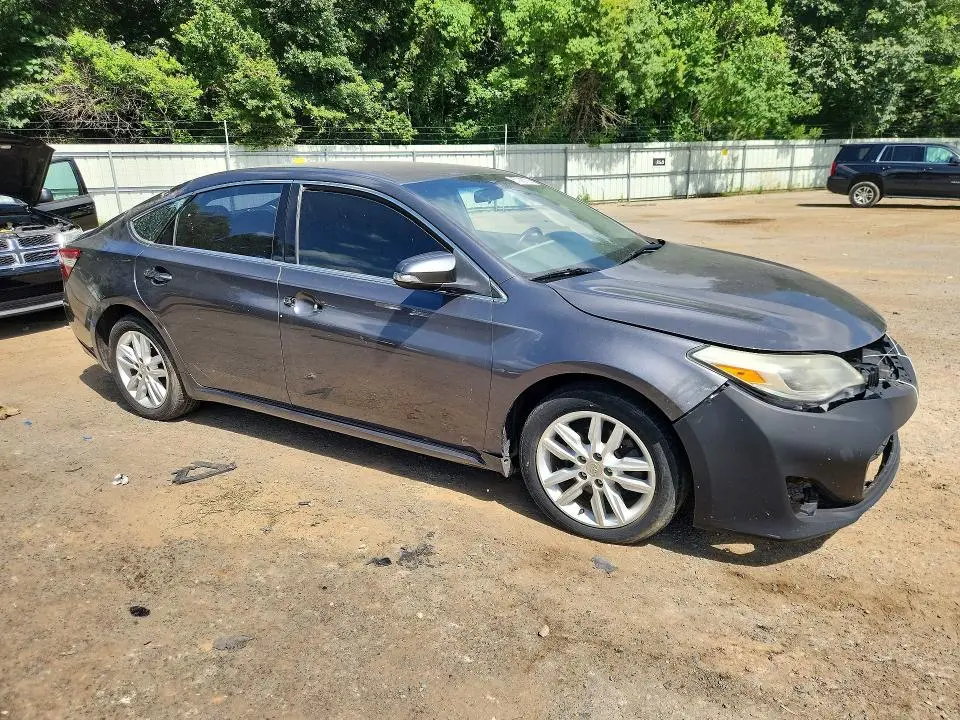 2013 TOYOTA AVALON XLE  