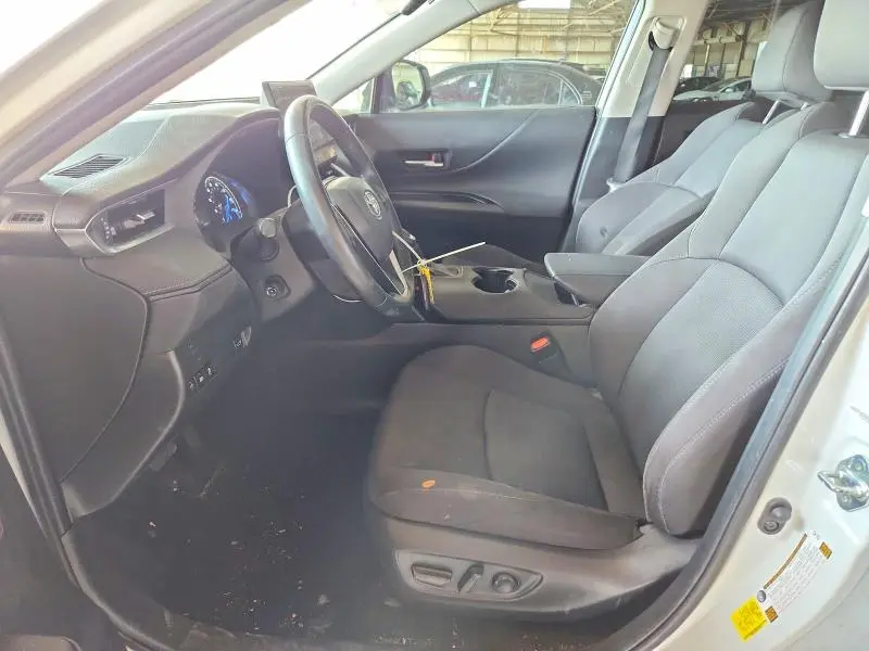 2024 TOYOTA VENZA LE  