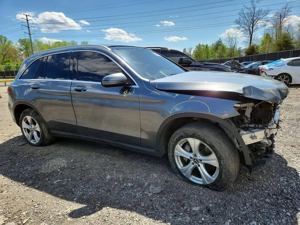 2018 MERCEDES-BENZ GLC 300 4MATIC  