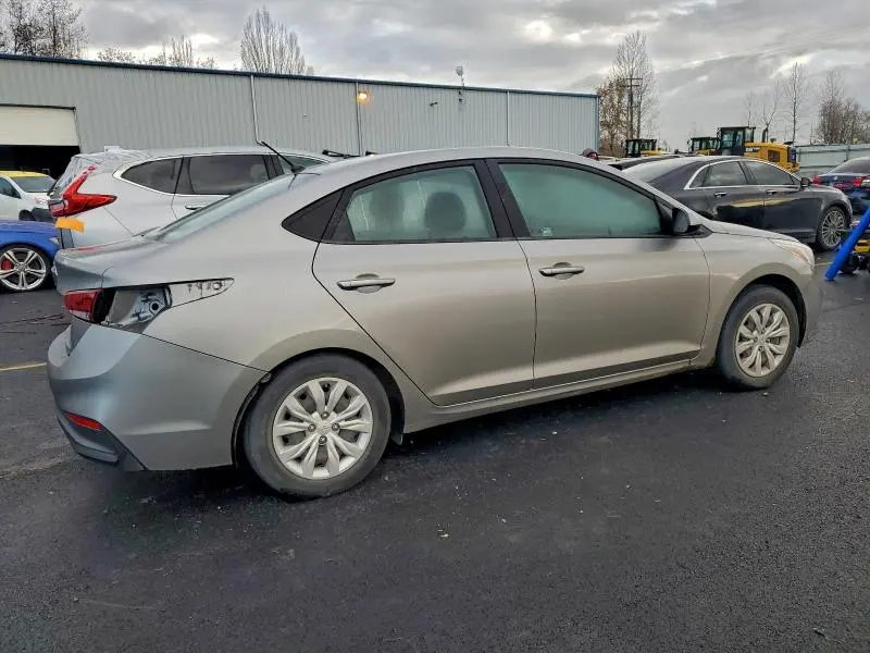 2021 HYUNDAI ACCENT SE  