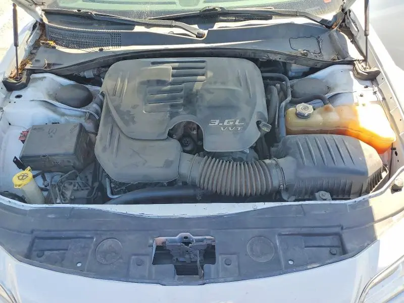 2014 CHRYSLER 300   