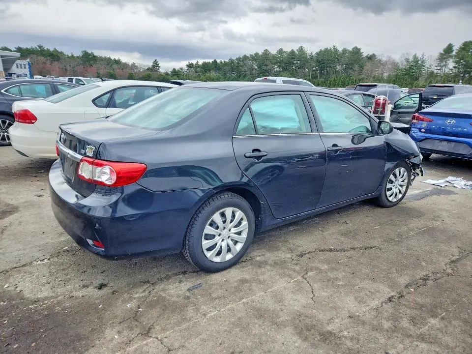 2013 TOYOTA COROLLA LE  