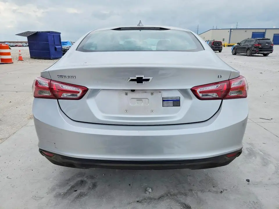 2022 CHEVROLET MALIBU LT  
