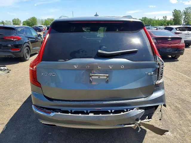 2016 VOLVO XC90 T6  
