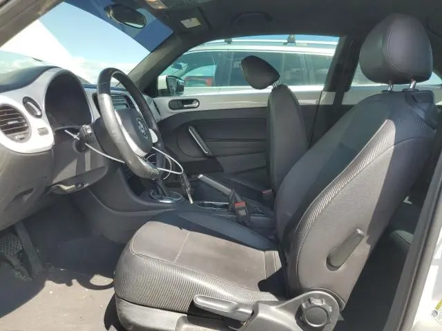 2012 VOLKSWAGEN BEETLE   
