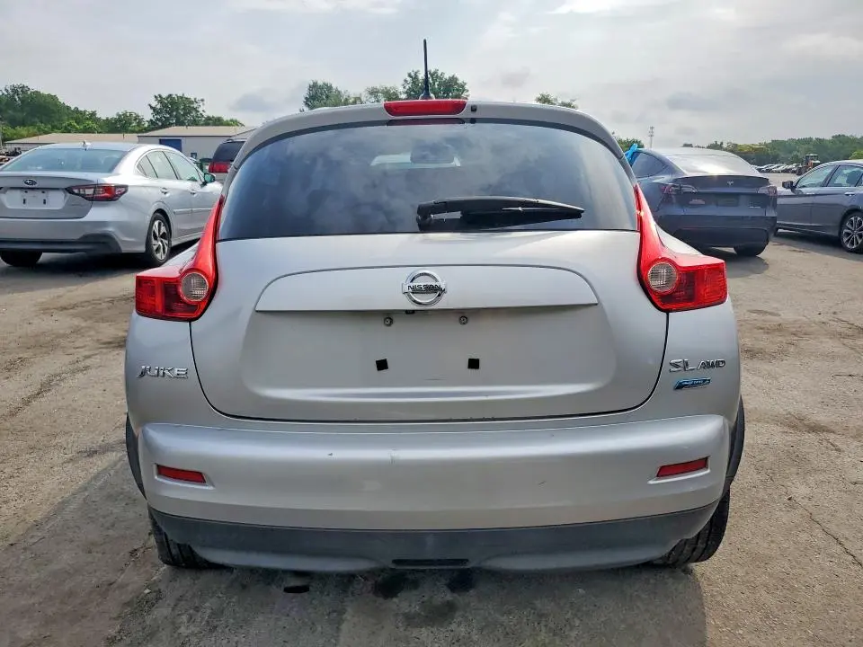2013 NISSAN JUKE S  