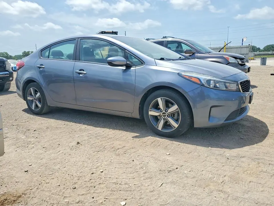 2018 KIA FORTE S  