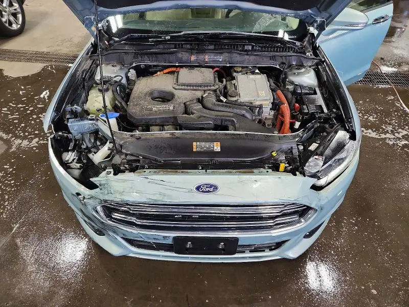 2013 FORD FUSION SE PHEV  