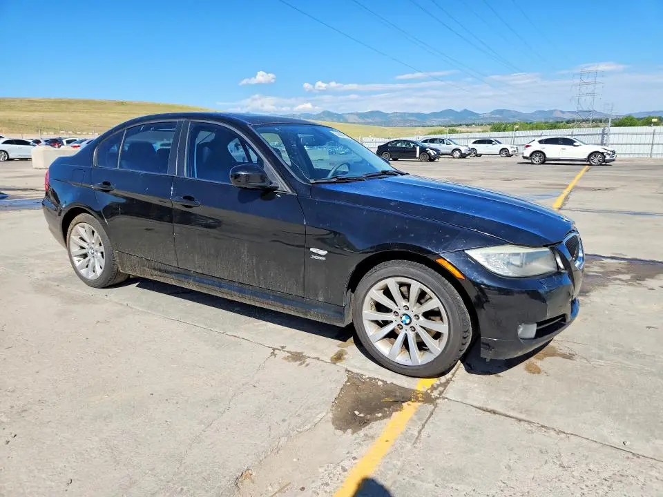2011 BMW 328 XI  