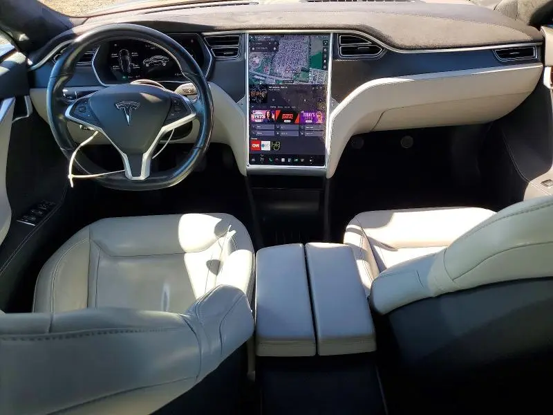2015 TESLA MODEL S   