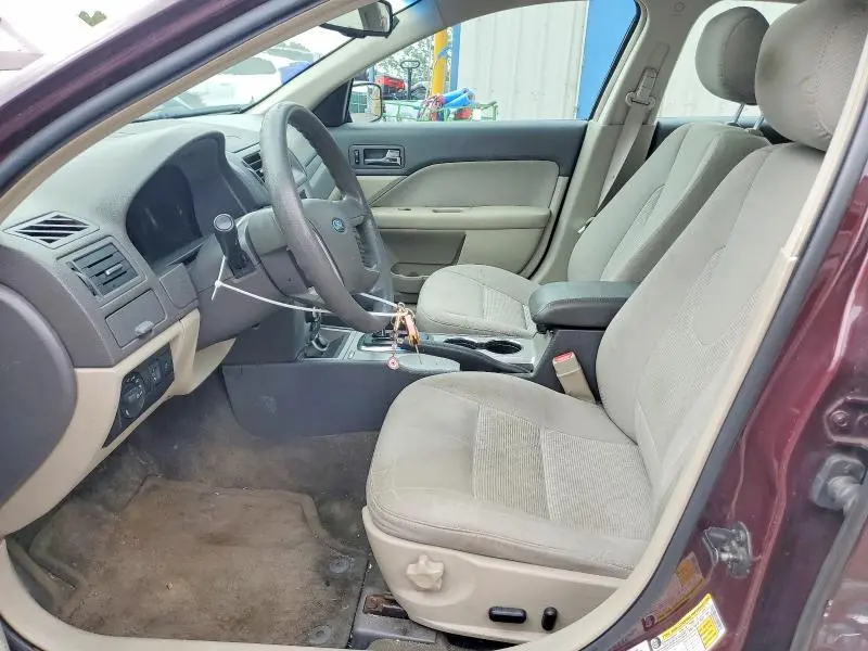 2011 FORD FUSION SE  