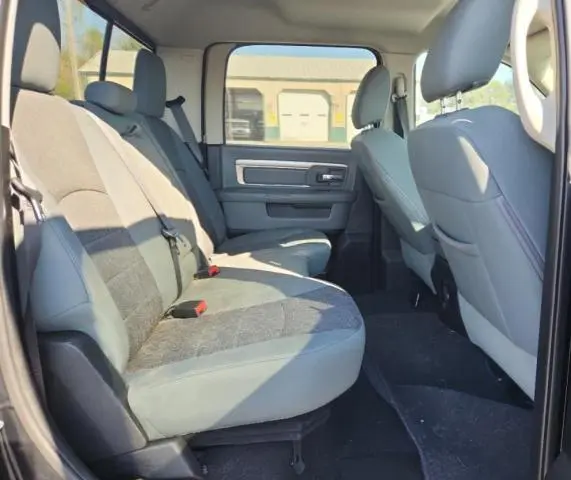 2020 RAM 1500 CLASSIC SLT