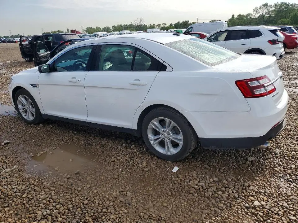 2017 FORD TAURUS SE  