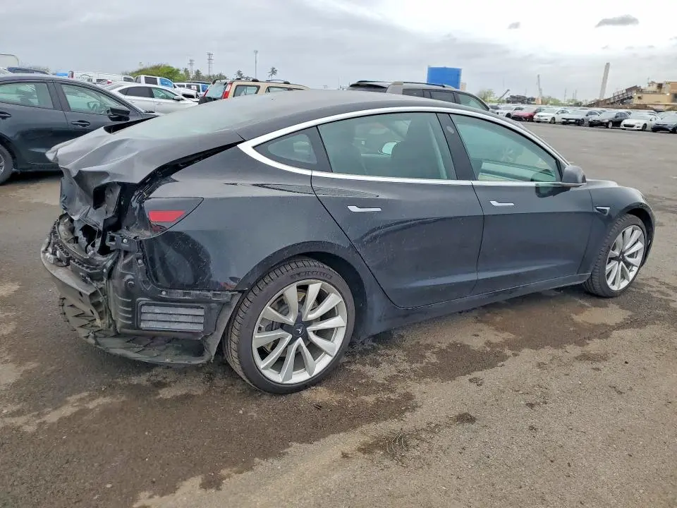 2019 TESLA MODEL 3   